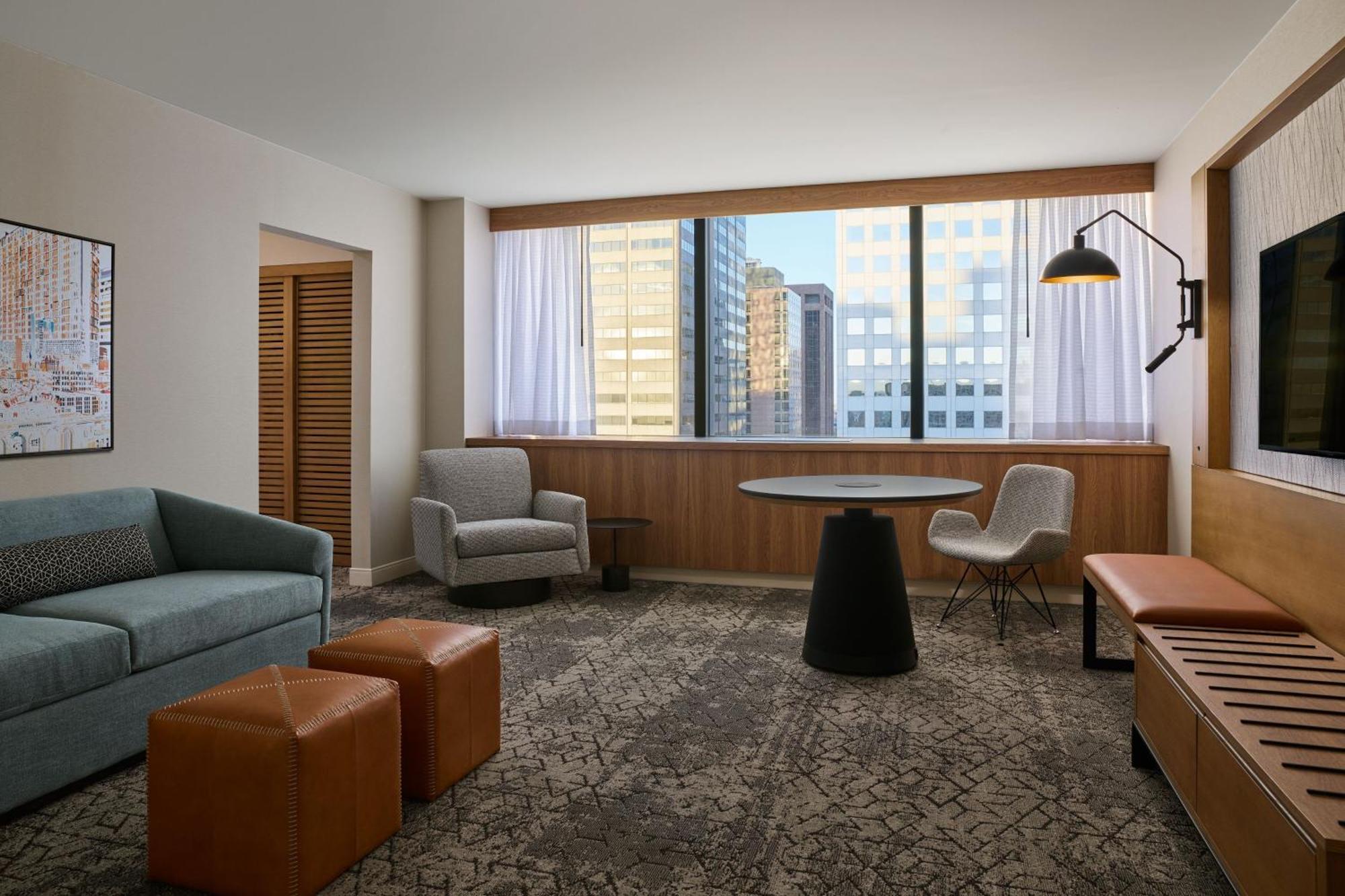 Sheraton Downtown DEN